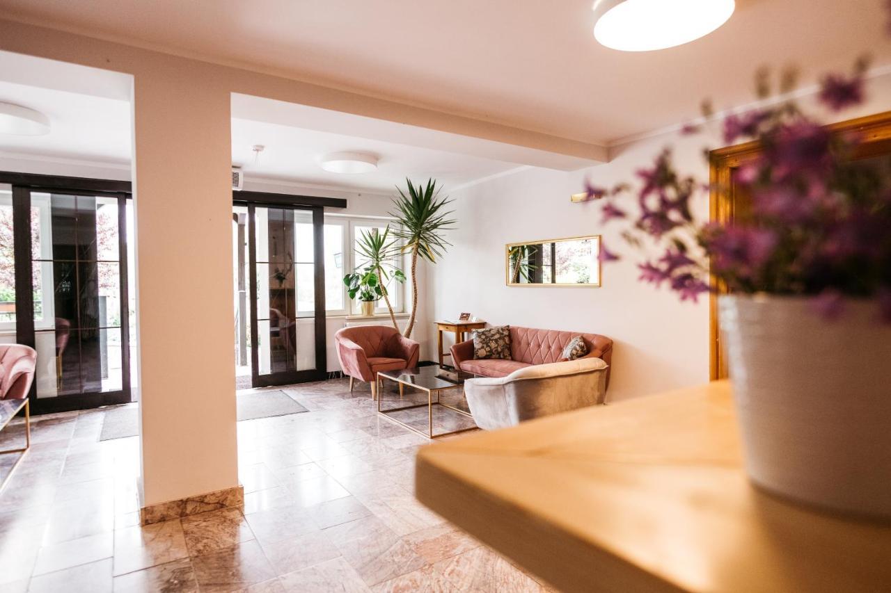 Hotel Chata Za Wsia Мислаковіце Екстер'єр фото